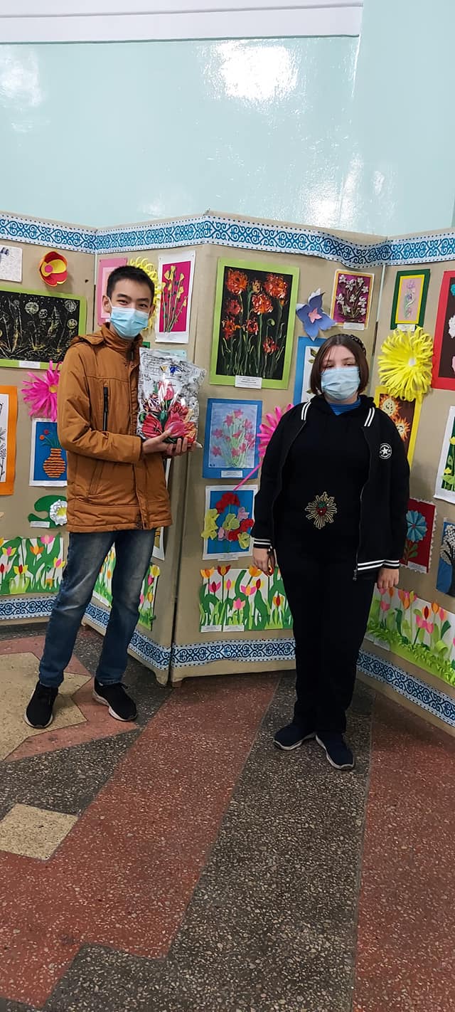 "Менің Отанымның қызғалдақтары" аудандық іс-шарасы. Районное мероприятие «Тюльпаны Родины моей»