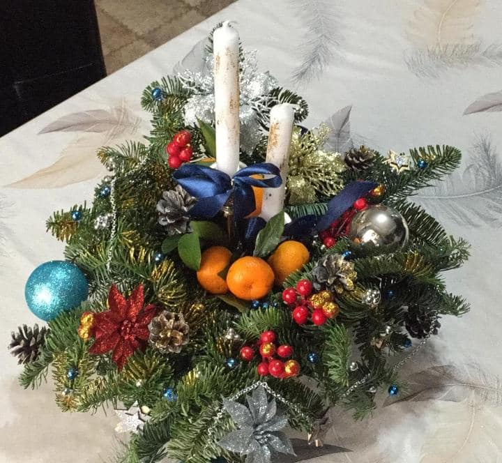 5-8 сынып оқушылары Жаңа жылға көптеген әдемі қолөнер бұйымдарын жасады! Ученики 5-8 классов сделали множество красивых поделок на Новый год!