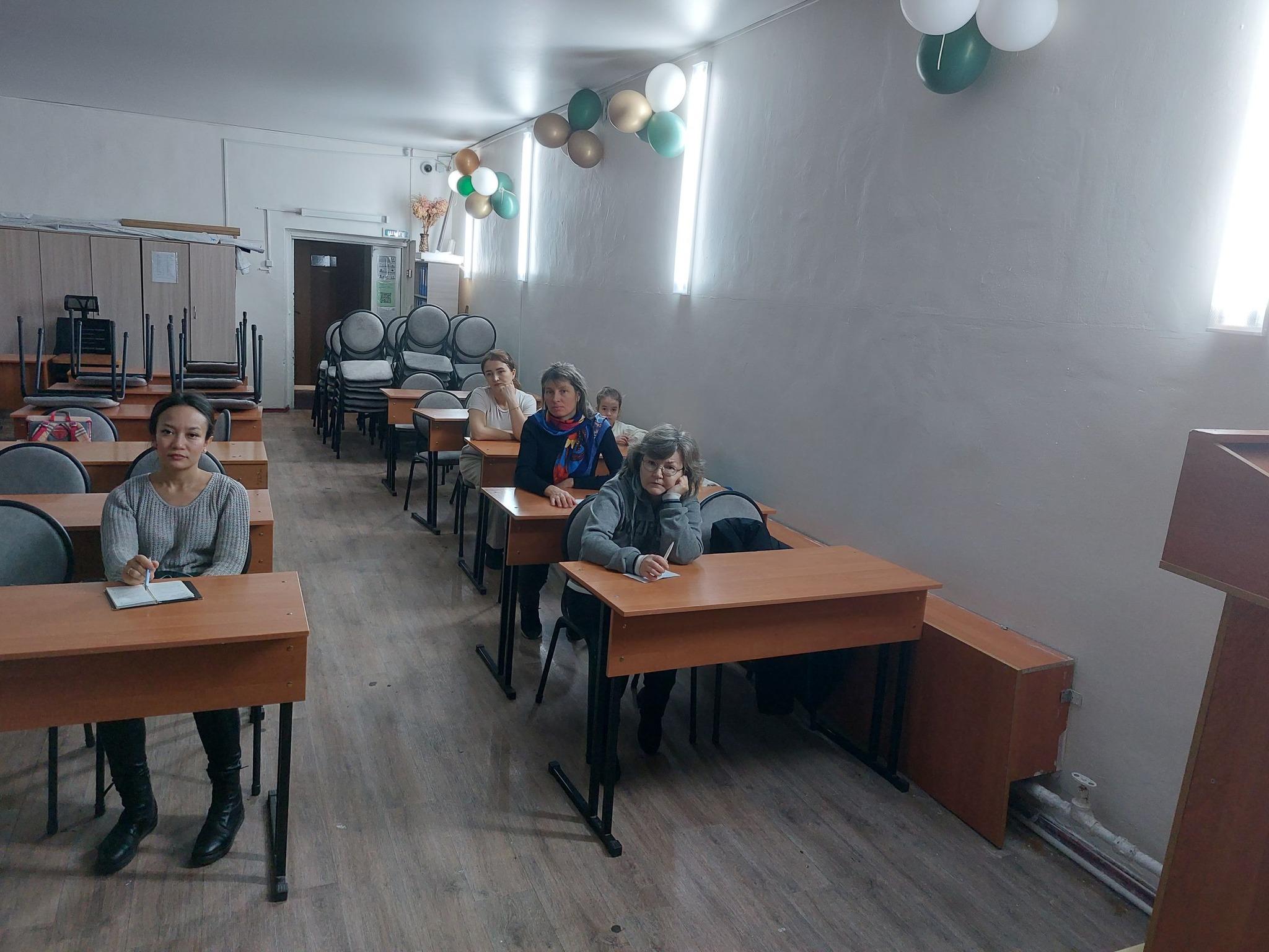 "Зейінді дамыту" тақырыбында 1-4 сынып ата-аналарымен кездесу өткізілді. Проведена встреча с родителями 1-4 классов на тему" Развитие внимания".