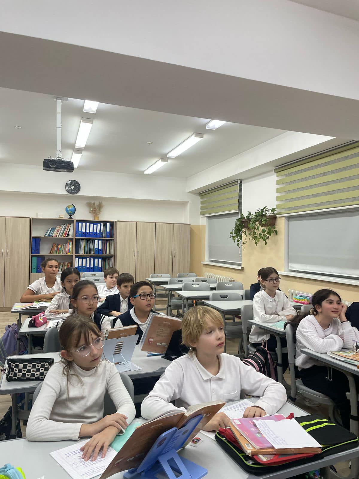 “Тілдік портфель” жобасы. Проект "Языковой портфель"...