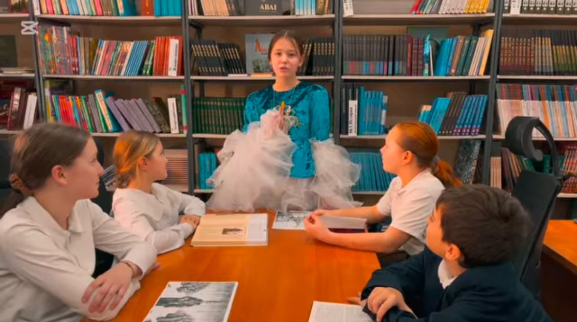 "Біздің жеріміздің батырлары" атты Қазақстан әдебиеті негізінде театр кеші.Театральный вечер на основе казахстанской литературы "Герои нашей земли"